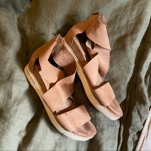 Eileen Fisher sandals